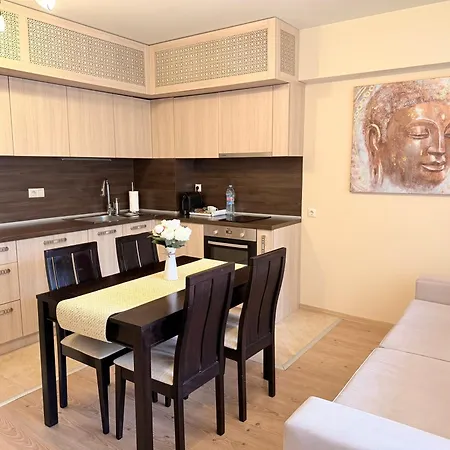 Delux Argisht * גולדן סנדס